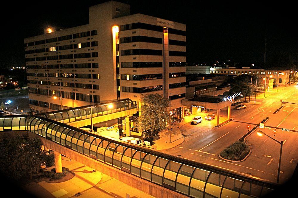 Doubletree By Hilton Canton Downtown Buitenkant foto